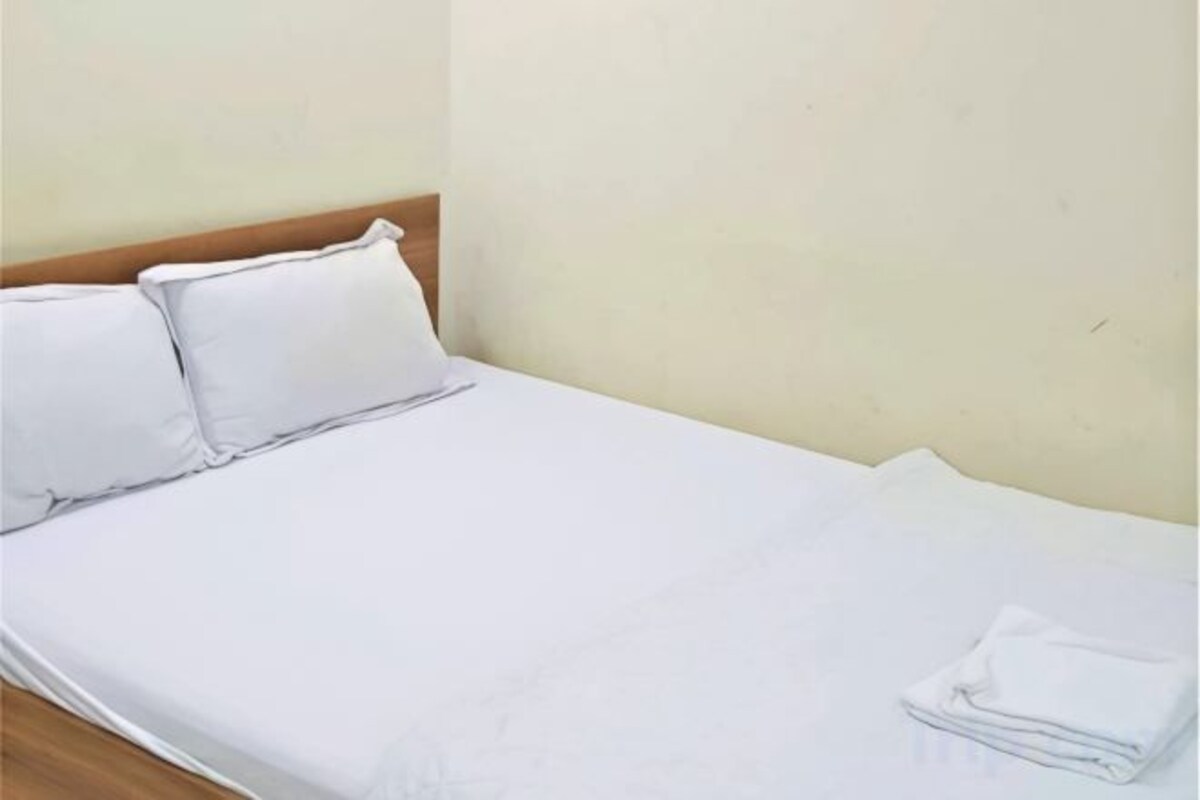 Escrivaninha, Wi-Fi de cortesia, roupa de cama
