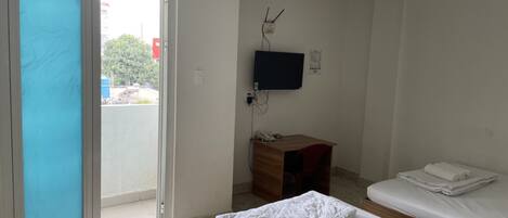 Firemannsrom – superior | Skrivebord, wi-fi (inkludert) og sengetøy