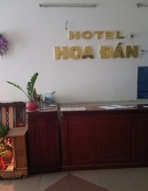 Reception - Hoa Dan (Ho Chi Minh City)