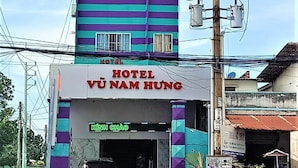 Exterior - Vu Nam Hung Hotel (Ho Chi Minh City)