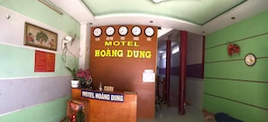Reception - Hoang Dung Hotel (Ho Chi Minh City)