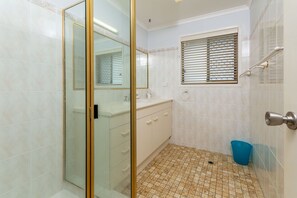 Dusche, Toilettenpapier