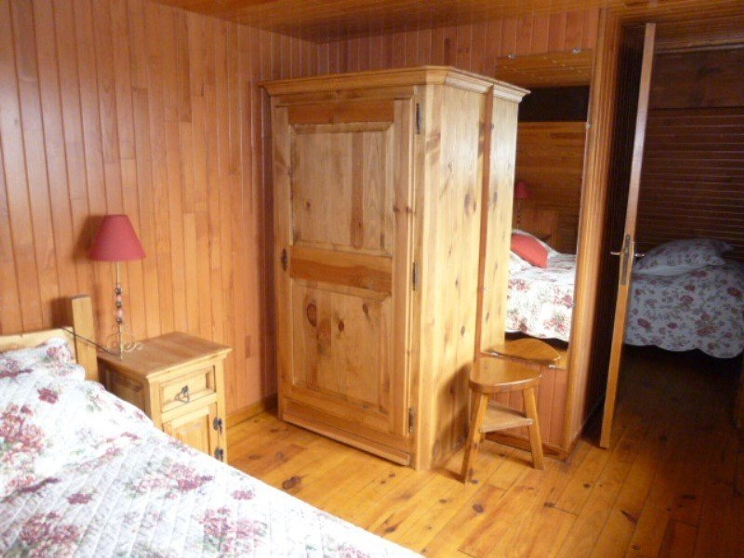 4 bedrooms