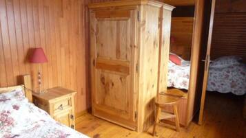 4 bedrooms