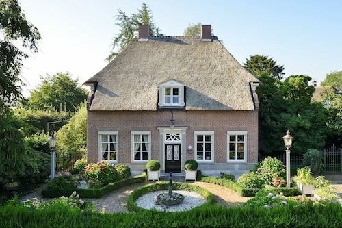 Private vacation home The Old Parsonage