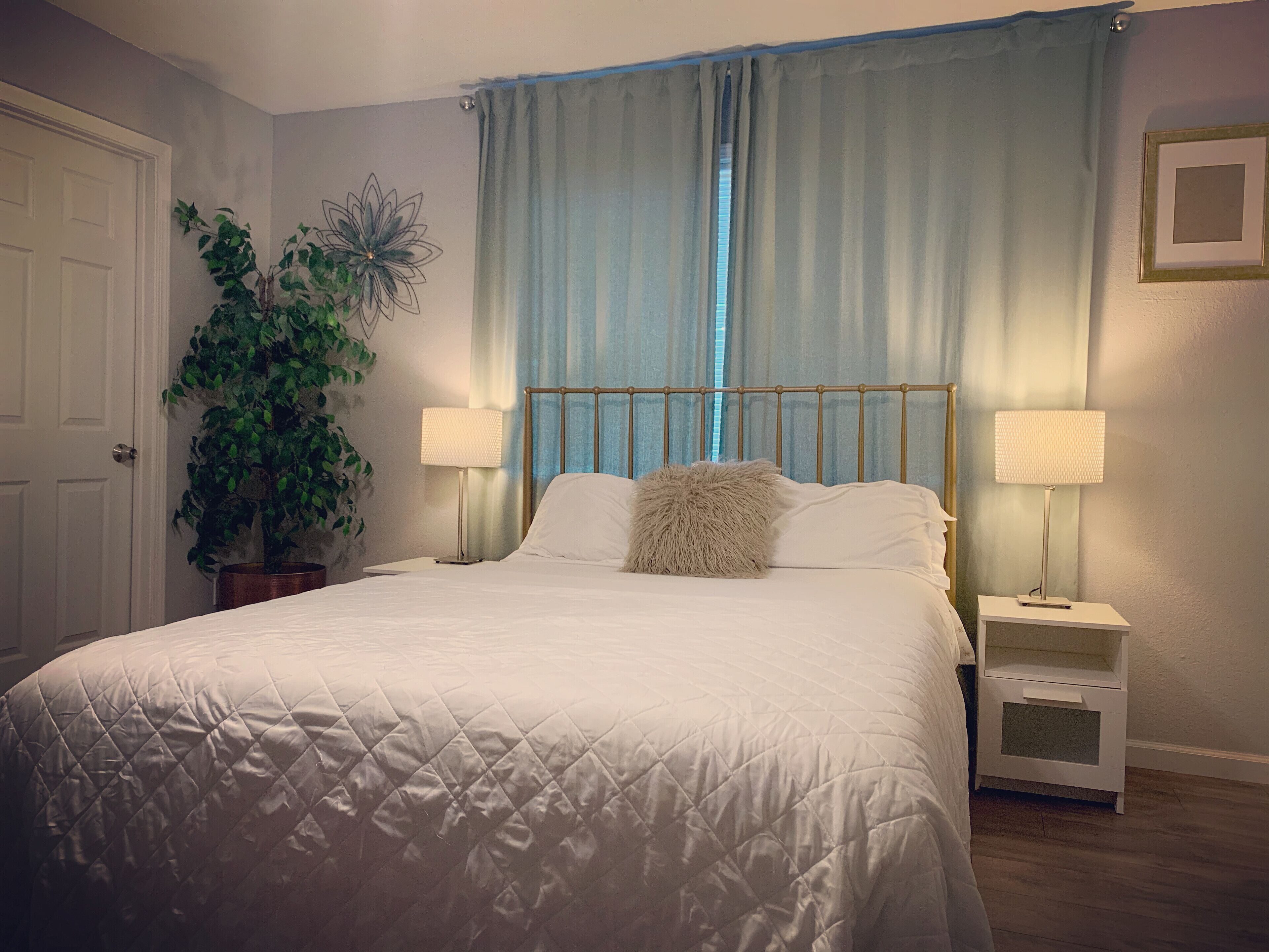 4 Schlafzimmer, Bügeleisen/Bügelbrett, kostenloses WLAN, Bettwäsche