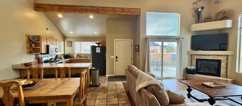 Coyote Run @ Rim Village - Pet Friendly