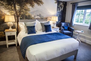 Classic Double Room | Desk, soundproofing, iron/ironing board, free WiFi