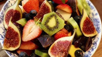 Päivittäinen englantilainen aamiainen (15.00 GBP per henkilö)