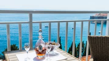 Apartment (One Bedroom Apartment - 2 Mali) | Balcony