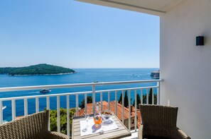 View from property - Apartments Lazarin (Dubrovnik)