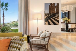 Coffres-forts dans les chambres, bureau