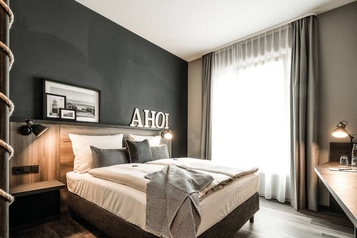 in-room safe, desk, soundproofing, iron/ironing board