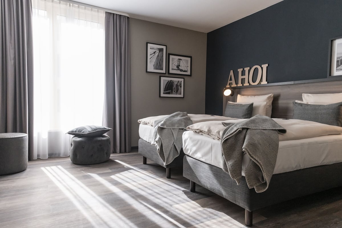 in-room safe, desk, soundproofing, iron/ironing board