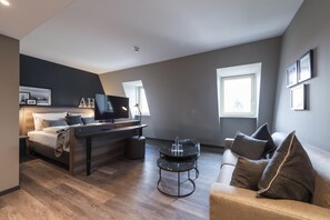 In-room safe, desk, soundproofing, iron/ironing board