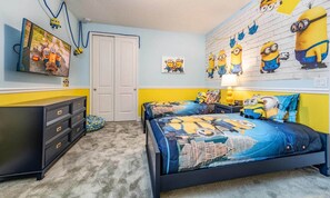 5 habitaciones, tabla de planchar con plancha, internet y ropa de cama 