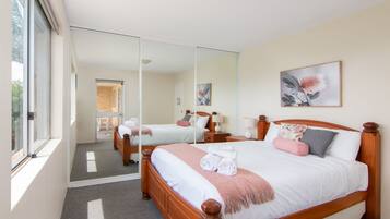 2 chambres, accĂšs Internet, draps fournis