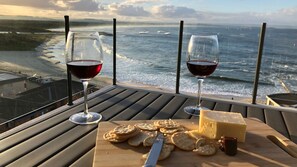 Outdoor dining - Strand Beachside 1003 - Penthouse (Forster)