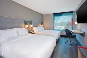 Escritorio, espacio para trabajar con laptop y wifi gratis