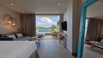 Aquamarine Suite with Outdoor Heated Plunge Pool & Hydromassage - Sea View | Vistas al mar
