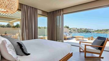 Diamond Executive Suite with Outdoor Heated Plunge Pool & Hydromassage - Sea View | SengetĂžy i egyptisk bomull, sengetĂžy av topp kvalitet og dundyner