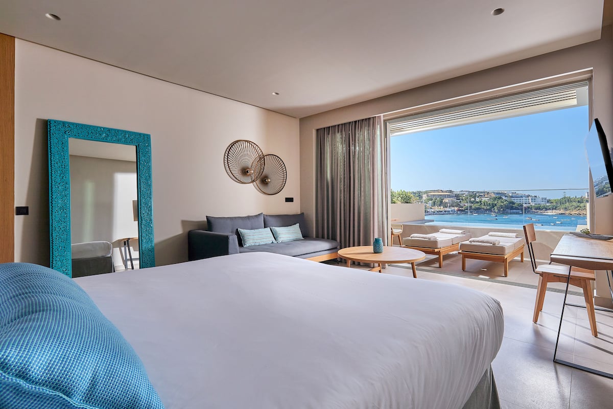 Aquamarine Suite with Outdoor Heated Plunge Pool & Hydromassage - Sea View | 1 habitación, sábanas de algodón egipcio y ropa de cama de alta calidad