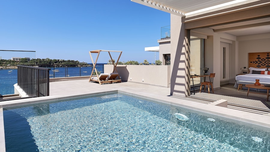 Castello Infinity Suites - Adults Only