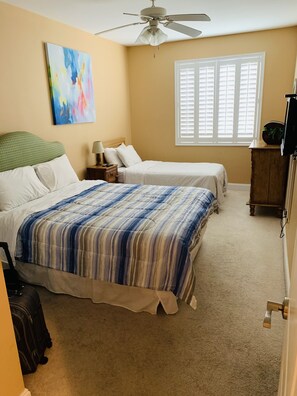 3 bedrooms, WiFi, bed sheets