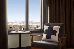 Premium bedding, pillowtop beds, in-room safe, desk