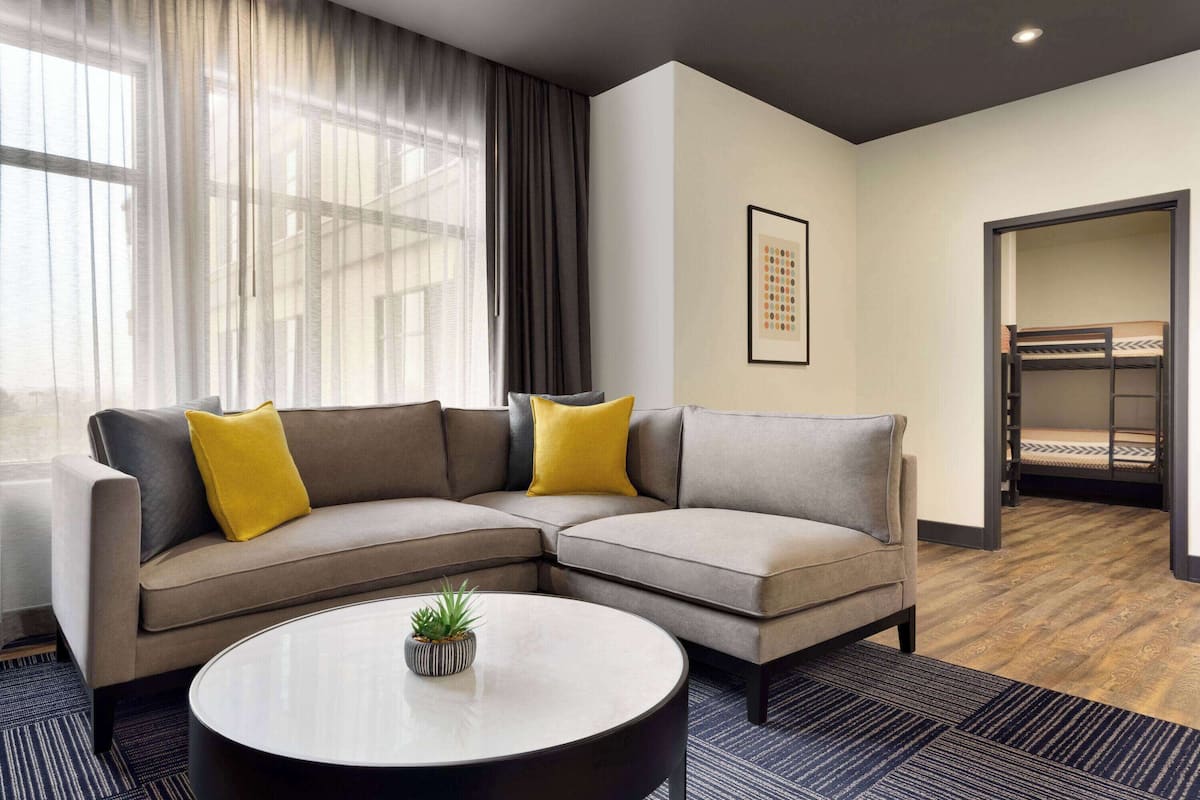 Suite, varias camas, para no fumadores (Bunk Room) | Ropa de cama de alta calidad y camas con pillow-top