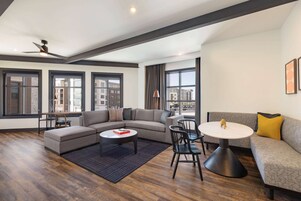 Ropa de cama de alta calidad y colchones con pillow-top 