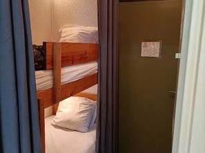 1 Schlafzimmer