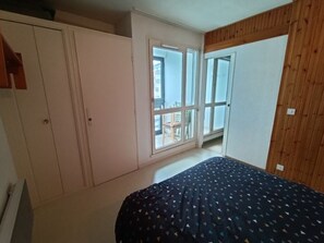 1 Schlafzimmer