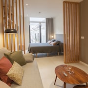 Apartamentos Málaga Premium - Calle Granada