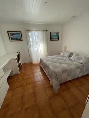 6 bedrooms, free WiFi