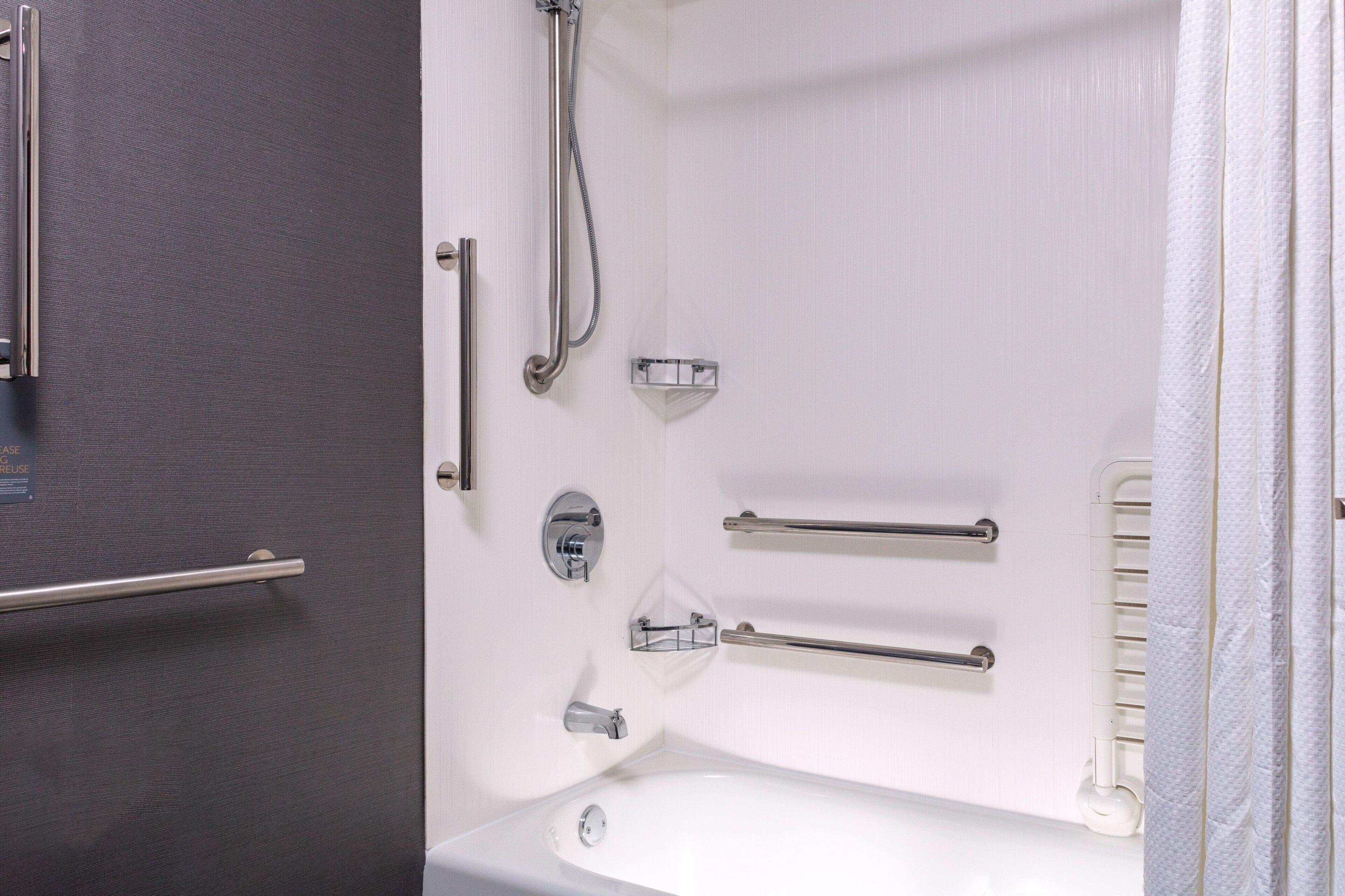 room, 1 king bed with sofa bed | desk, iron/ironing board, free wifi, bed sheets