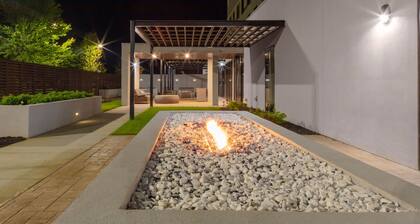 Courtyard by Marriott Memphis East/Galleria