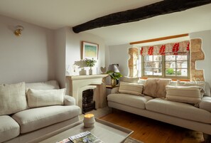 传统村舍, 私人浴室 | 酒廊