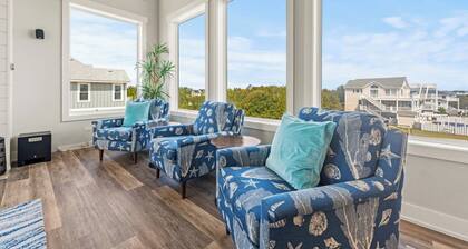 Coastal Oasis in Corolla + Private Pool + Near the Beach