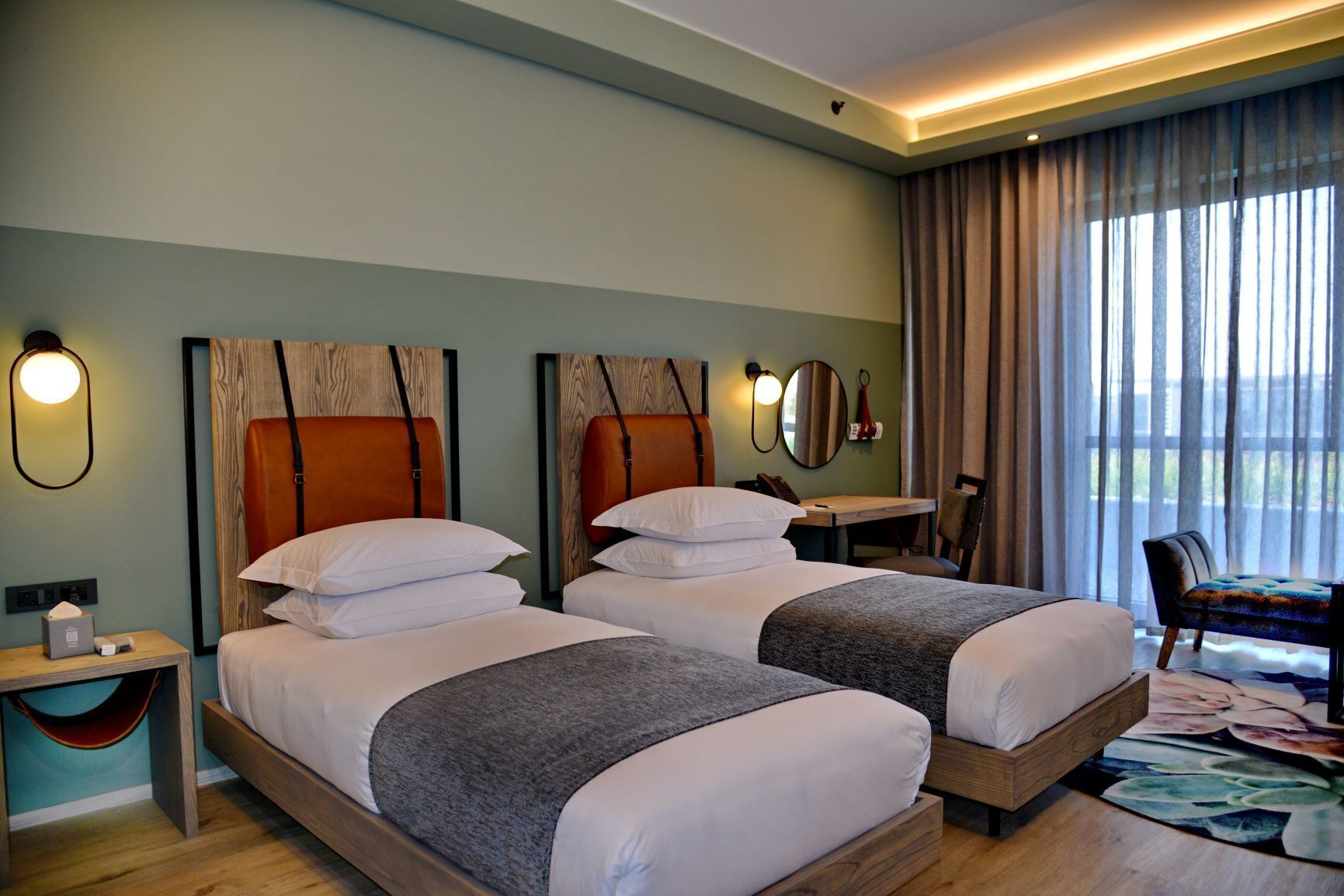 standard room | 1 bedroom, premium bedding, in-room safe, desk