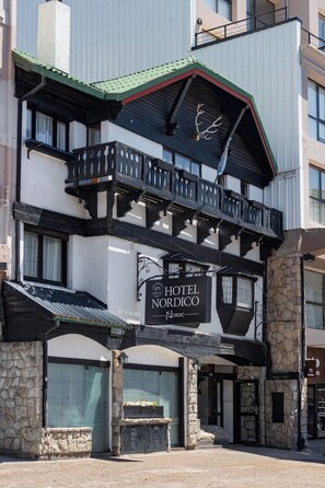 Exterior - Hotel Nordico (San Carlos de Bariloche)