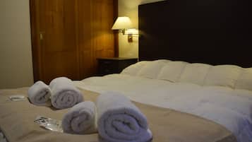 Apartamento de 1 dormitorio | ตู้นิรภัยในห้องพัก, เปล/เตียงเด็กอ่อน (ฟรี), Wi-Fi ฟรี, ผ้าปูที่นอน