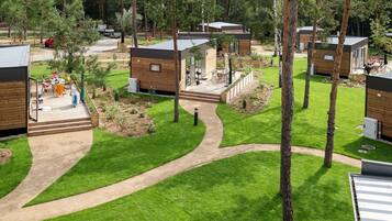 Woodland Home 6 Personen | 1 Schlafzimmer, Allergikerbettwaren, individuell dekoriert