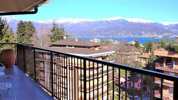 Apartment | Lake view