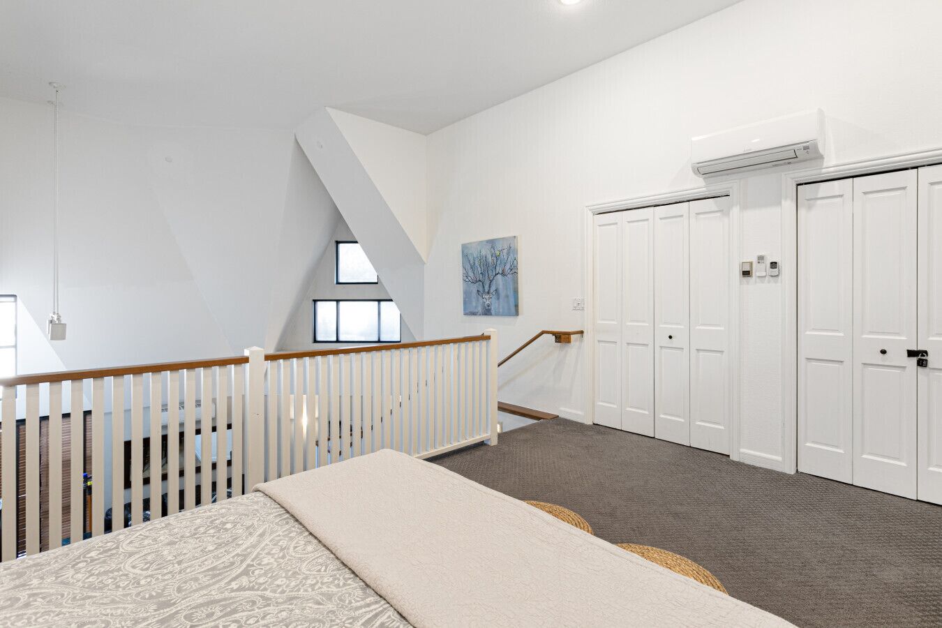 1 غرفة نوم ومكواة/لوح كي وواي فاي مجانًا وملاءات أسرّة