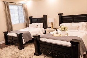 4 bedrooms, WiFi, bed sheets