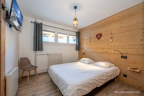 2 Schlafzimmer, Bügeleisen/Bügelbrett, kostenloses WLAN