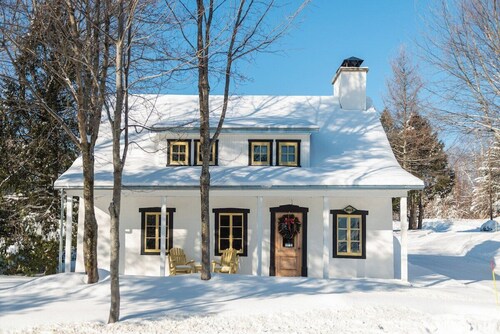 The Renaud House 1813 - 4 bedrooms for 12 people