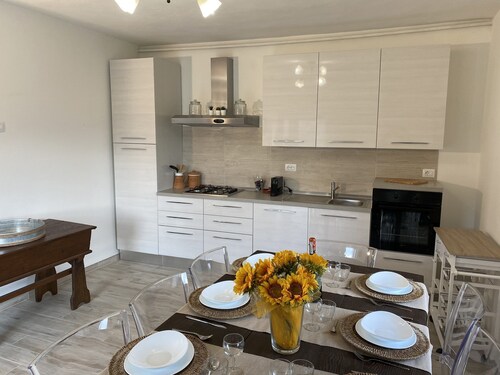 3 Schlafzimmer, 2 Bäder, Bergblick, WIFI, Boccia, zu Fuß ins Dorf, privater Pool