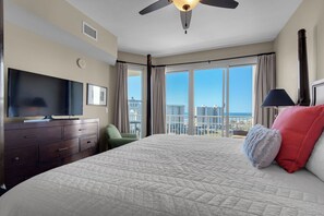 3 室のベッドルーム、WiFi (無料)、ベッドシーツ